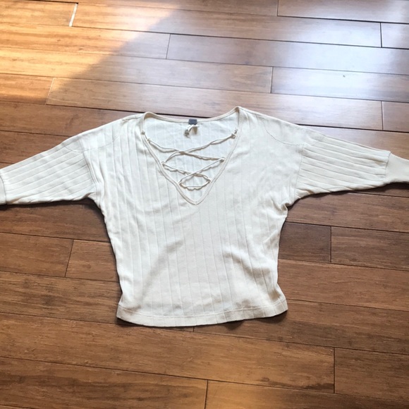 🔥SALE🔥✨FREE PEOPLE✨ sweater - Picture 3 of 8